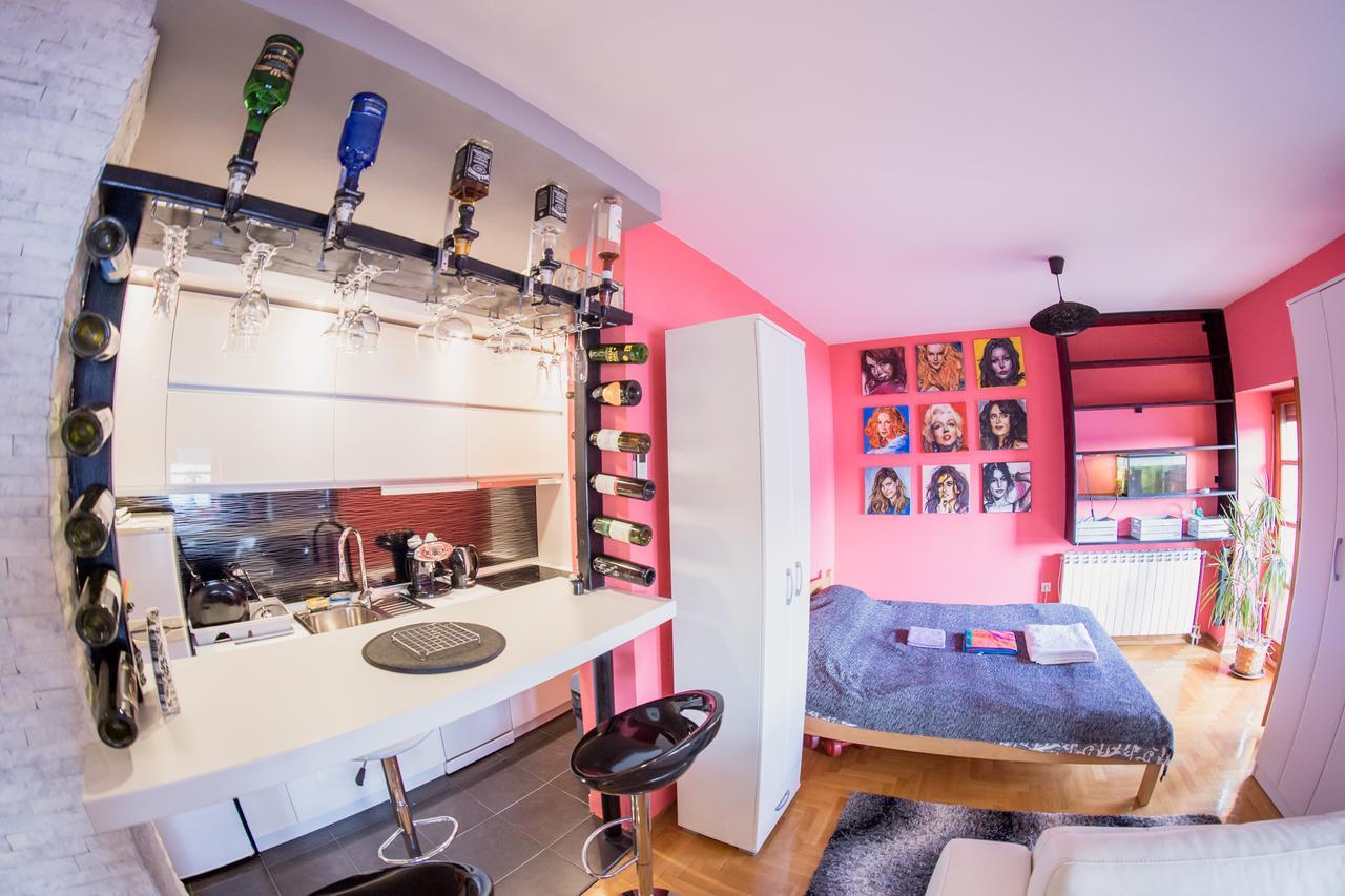 Apartman U Srcu Grada ソンボル エクステリア 写真