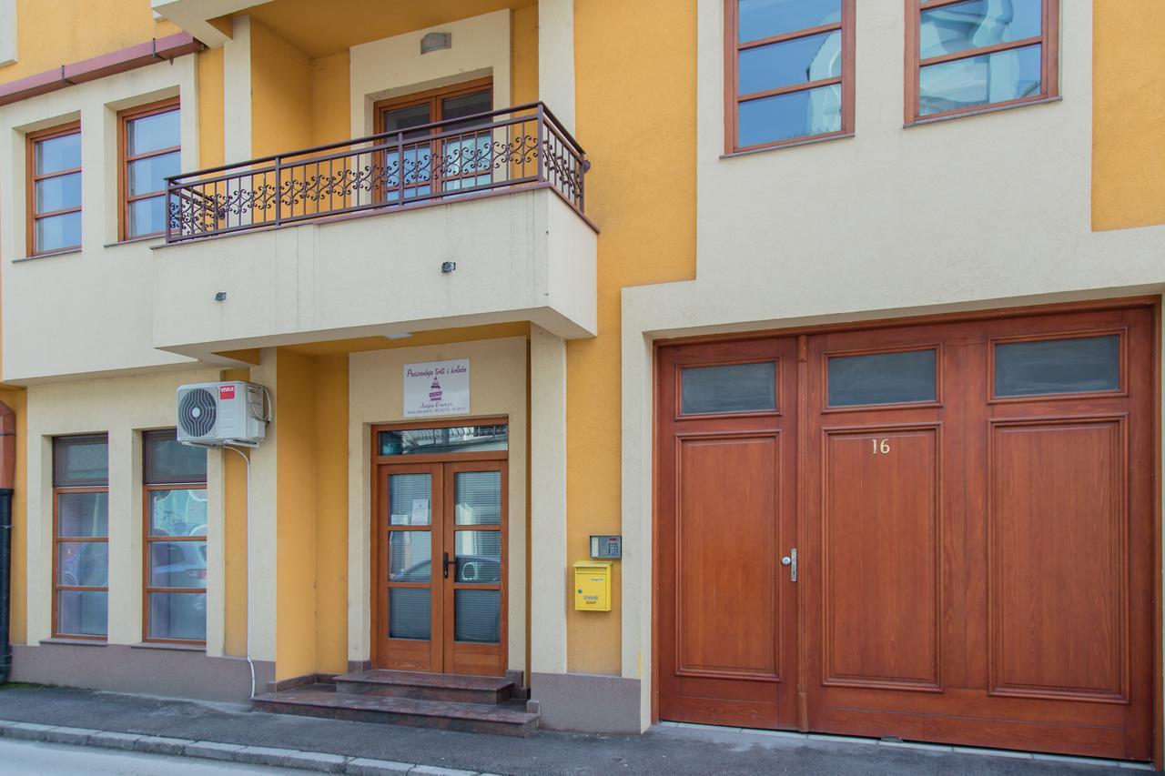 Apartman U Srcu Grada ソンボル エクステリア 写真