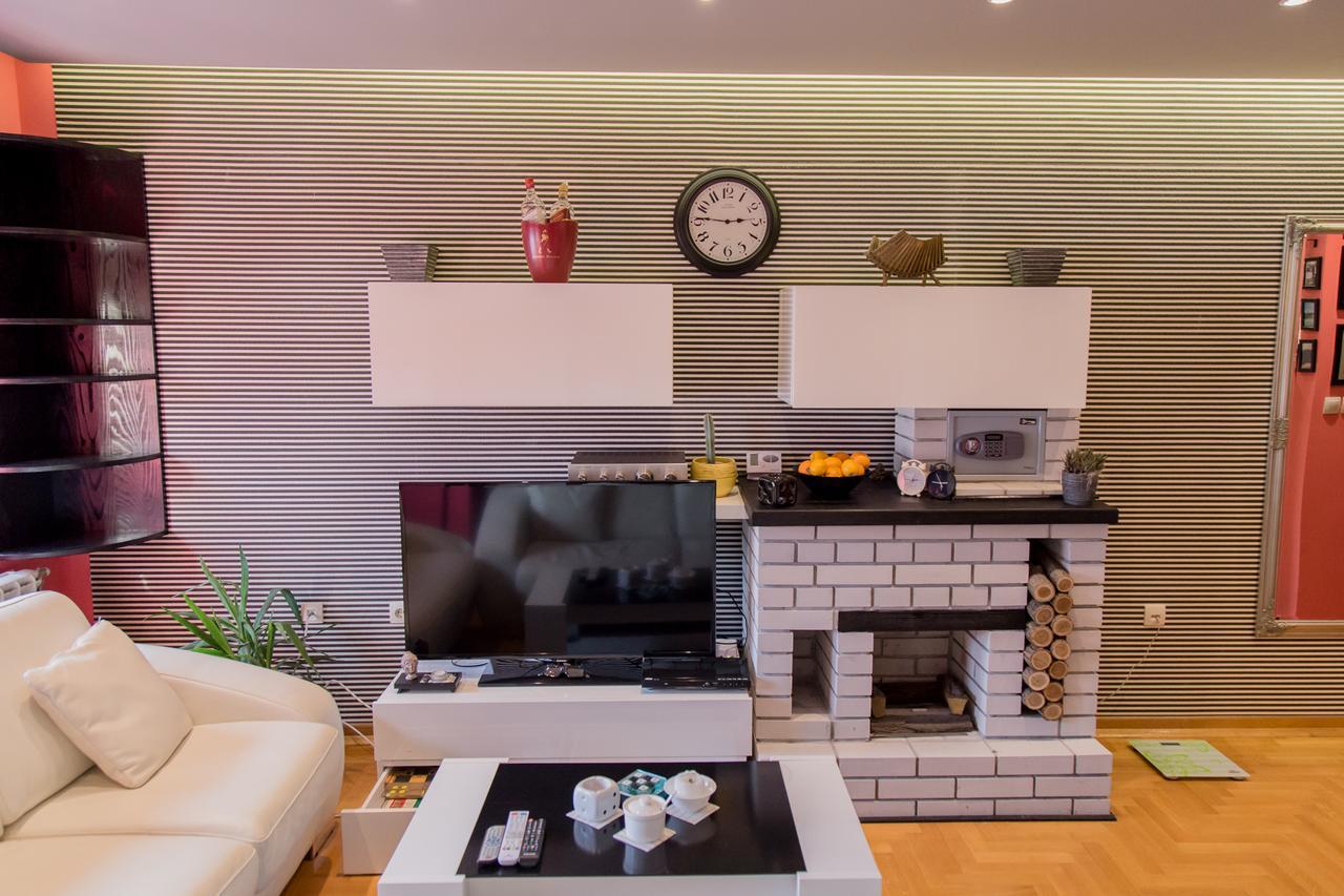 Apartman U Srcu Grada ソンボル エクステリア 写真
