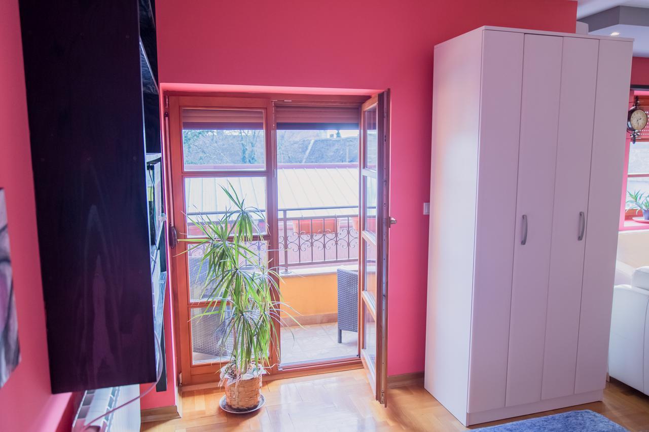 Apartman U Srcu Grada ソンボル エクステリア 写真